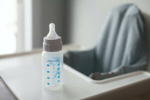 botol-susu-yang-aman-untuk-bayi