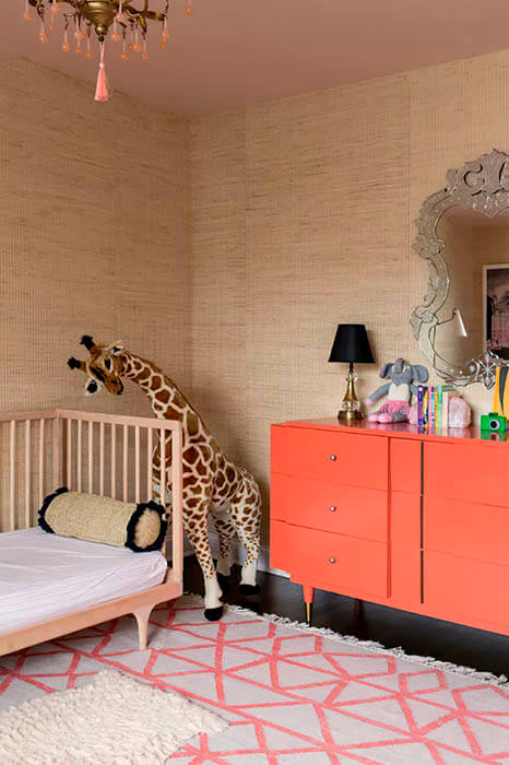 kamar-bayi-pink-dan-oranye